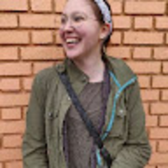 Meet your Posher, Anastazia - Picture 1 of 1